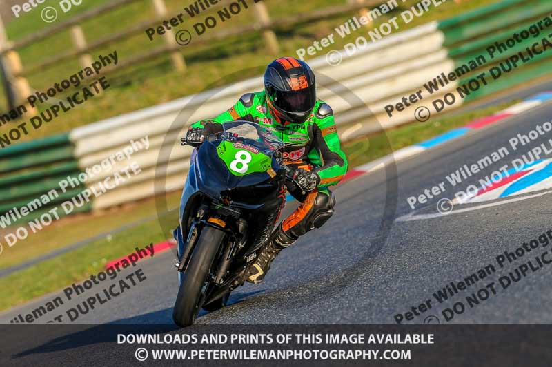PJ Motorsport Photography 2018;enduro digital images;event digital images;eventdigitalimages;mallory park;mallory park photographs;mallory park trackday;mallory park trackday photographs;no limits trackdays;peter wileman photography;racing digital images;trackday digital images;trackday photos